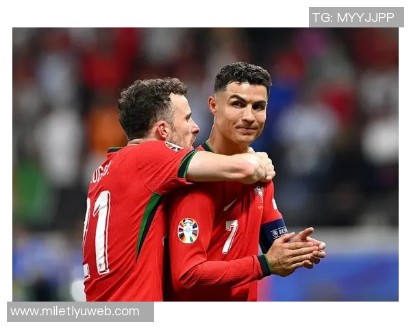 C罗或涉足电影行业葡萄牙媒体评球员演艺成就小贝琼斯等人表现如何 C罗或涉足电影行业葡萄牙媒体评球员演艺成就小贝琼斯等人表现如何