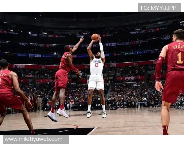 乔治离开快船的决定愈发显得明智球队未来需重新审视方向